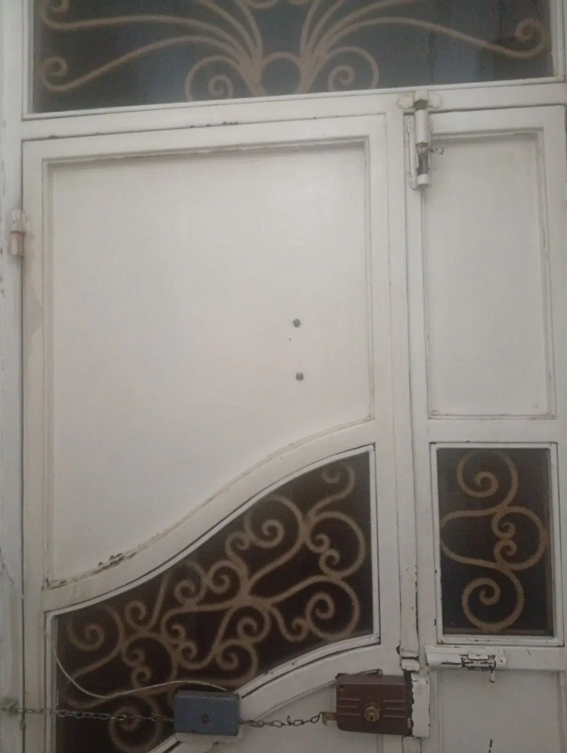 حیاط دربستی