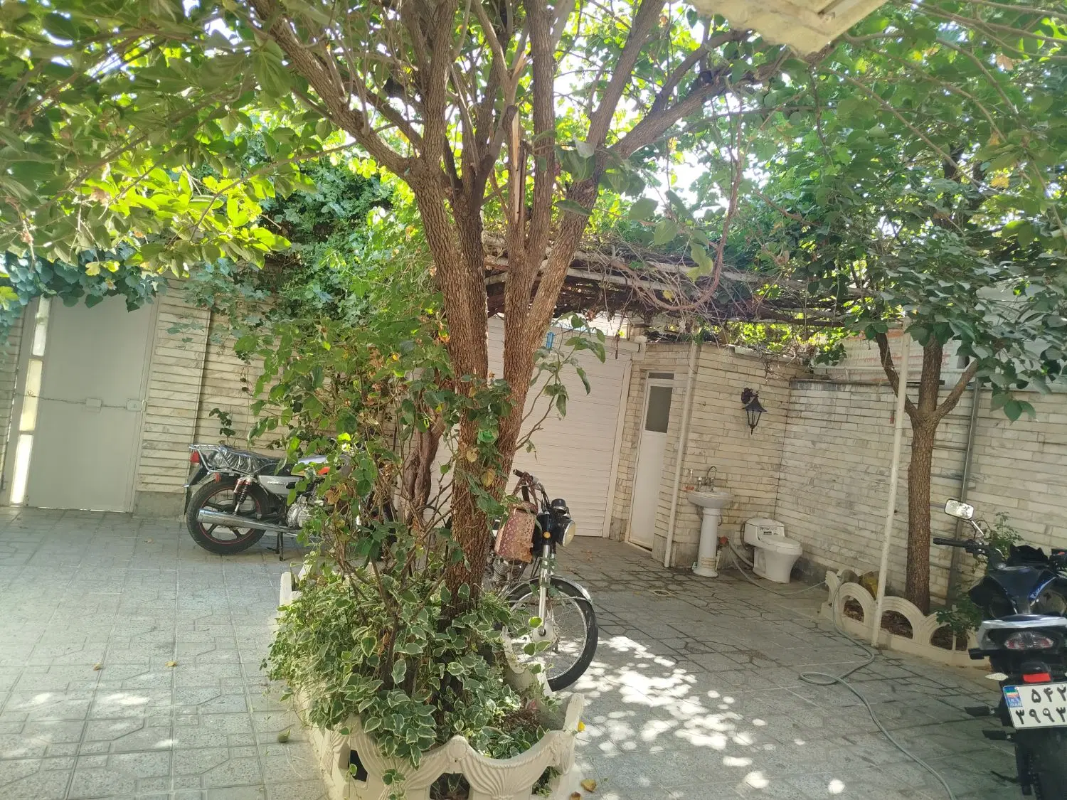 خانه ۲۰۰ متری بزرگ سبک ساخت ب روز د وخوابه