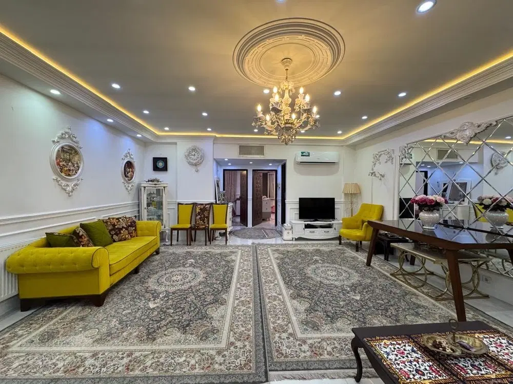 فروش ملک ۹۷ متری، خیام خیابان ملک آباد