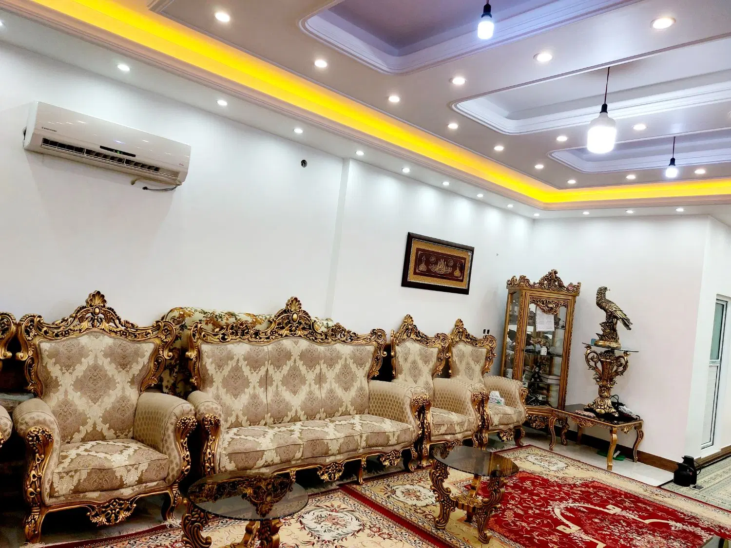 منزل خانه ویلایی لوکس وتمیز ۲۴۰ متری