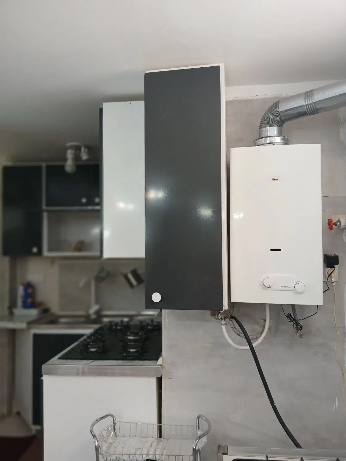 سوئیت ۵۰متری انباری و پارکینگ