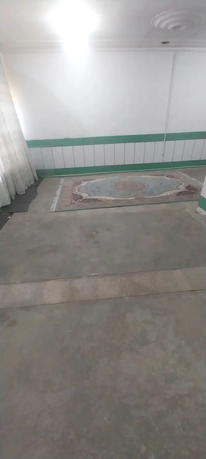 فروش منزل مسکونی مرکز شهر خ ولی عصر