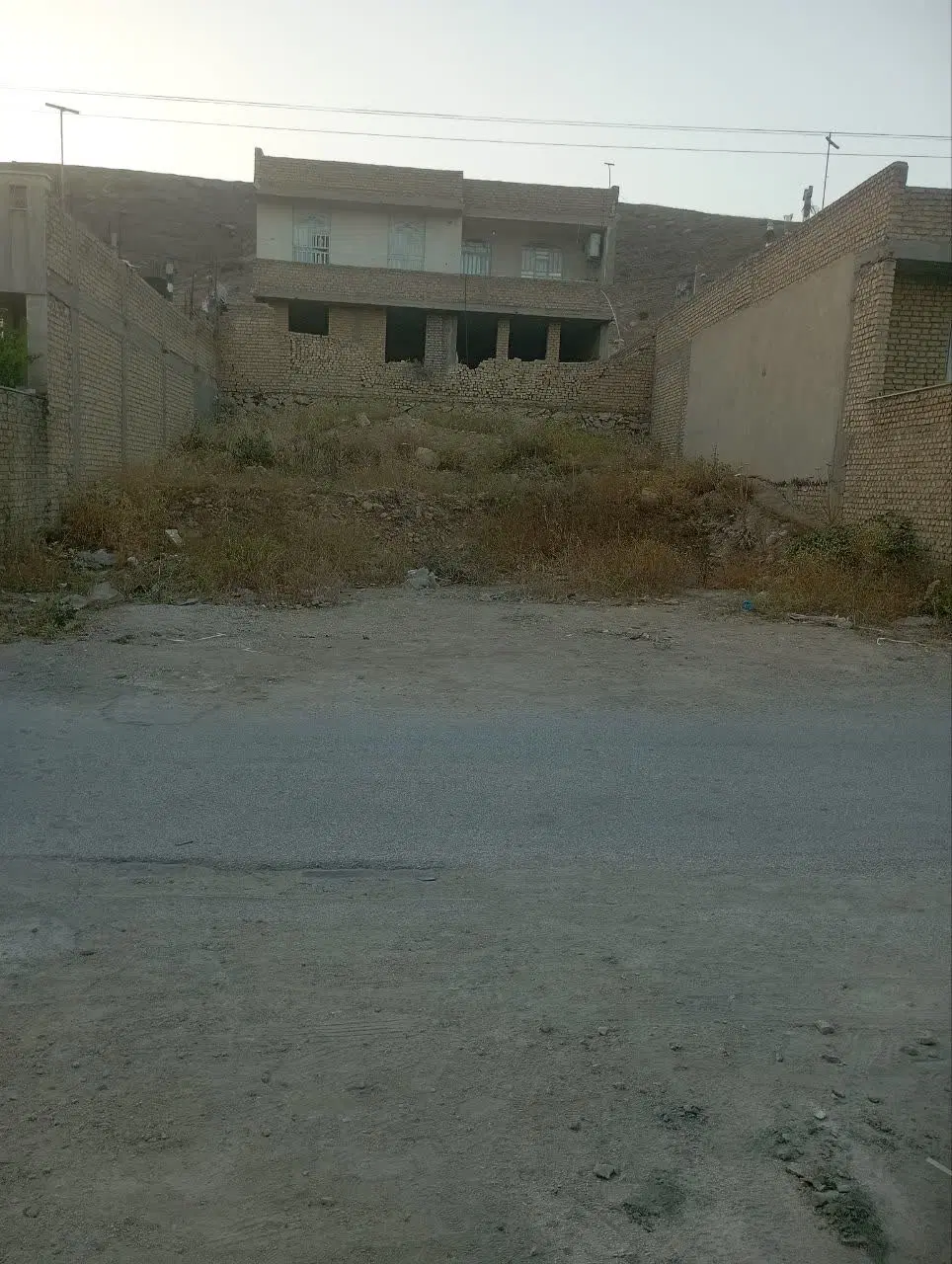 زمین مسکونی
