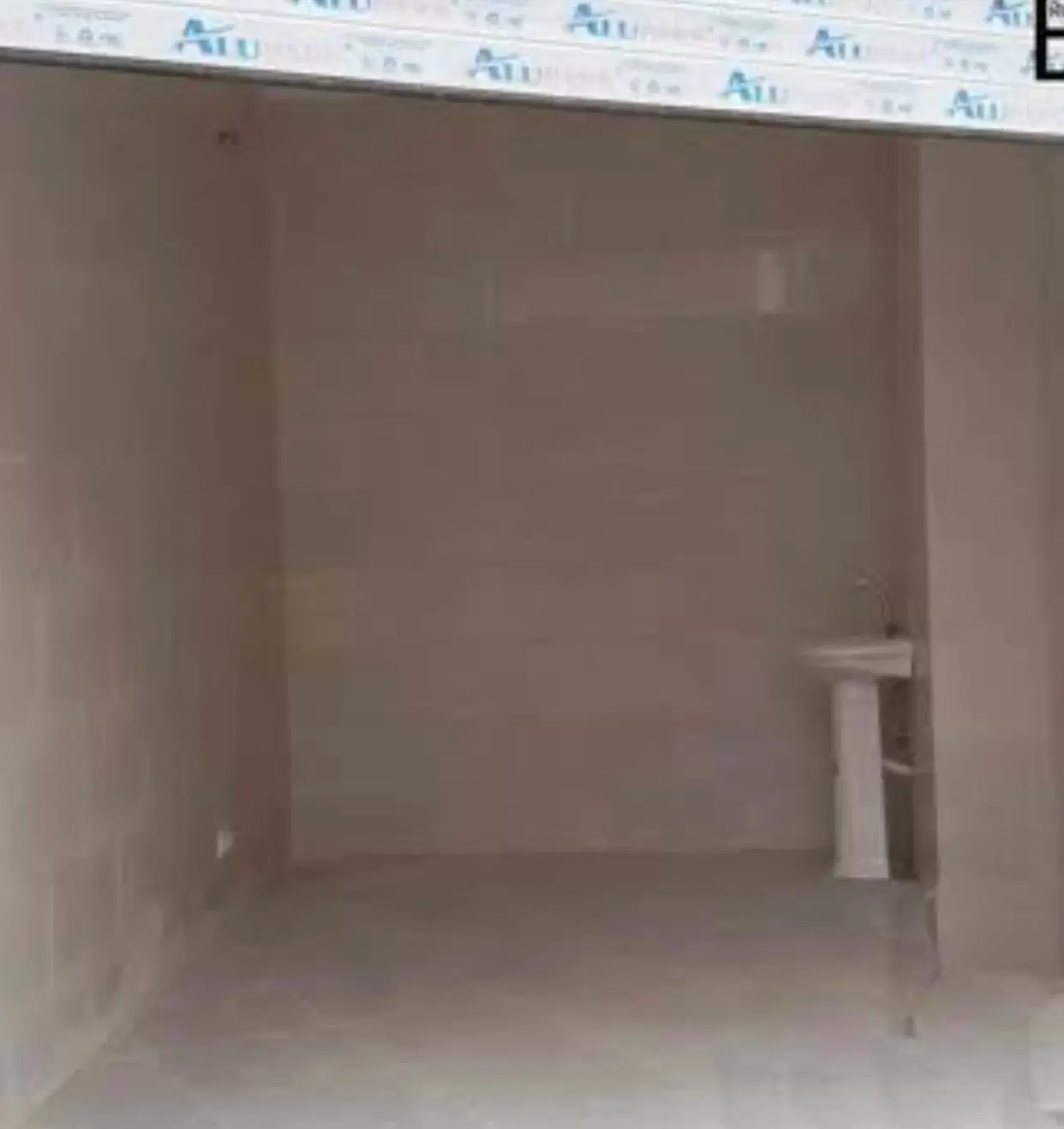 فروش یک باب مغازه در بازار چالوس