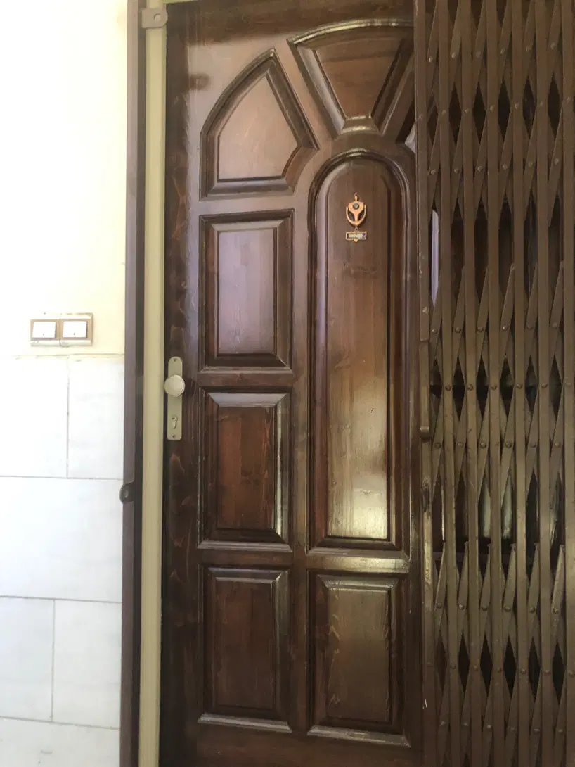 ۶۸ متر ط ۲  نزدیک مترو رودکی ( خانواده)