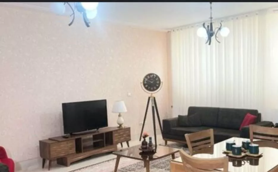 خانه مبله هفتگی_ماهانه آپارتمان ۹۷ متری