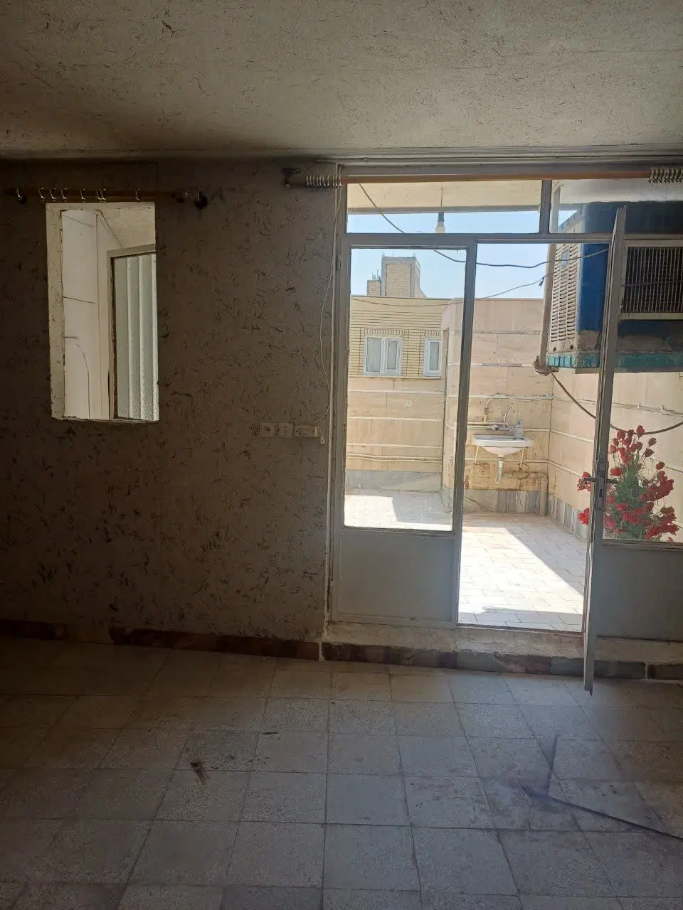 منزل ویلایی شمالی ۶۲ متری سند تک تک برگ در سمیه