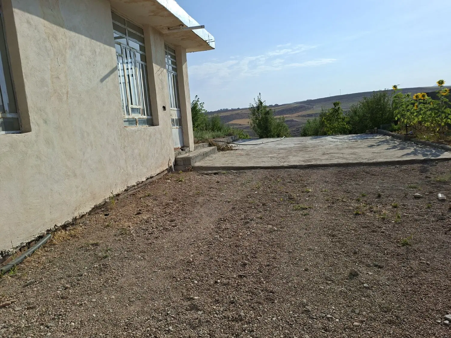 فروش باغچه خانه زنیان