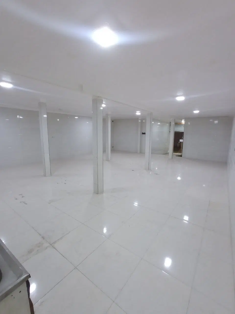 اجاره ی مغازه 120متری