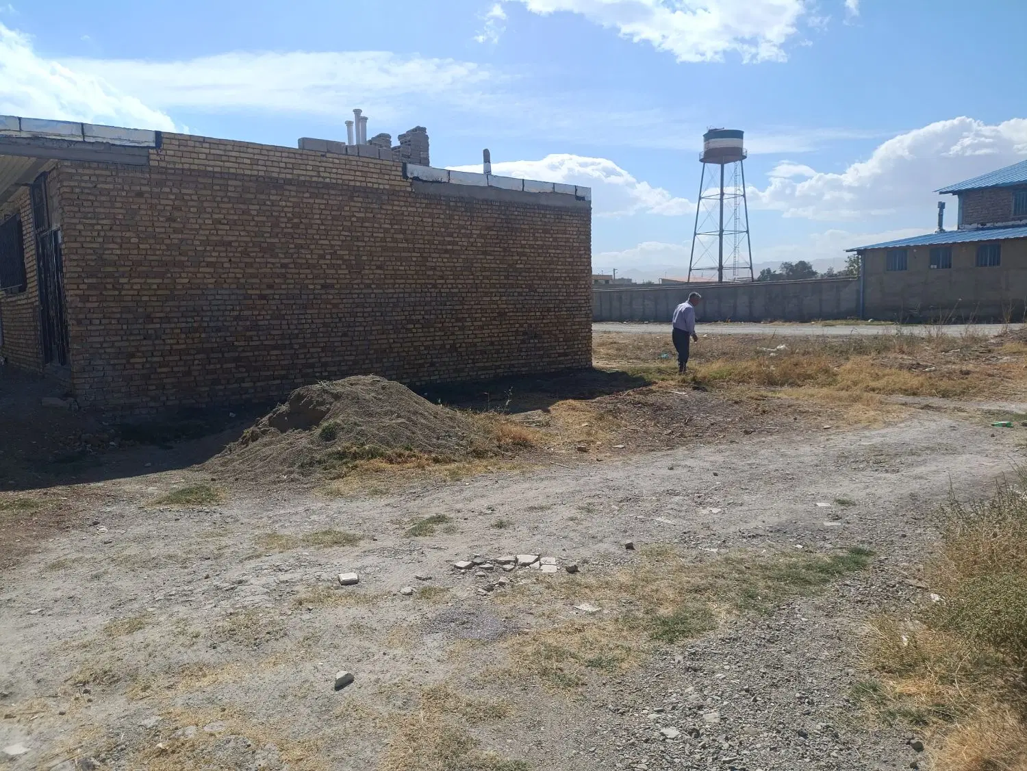 تکه زمین صدمترمربعی در گنج آباد