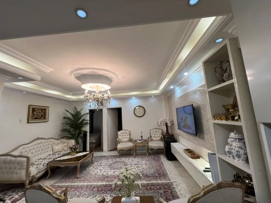 خانه ۶۵ متری در باغ خزانه