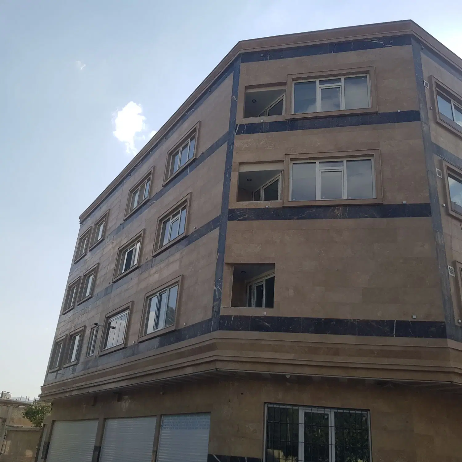 آپارتمان ۱ خوابه