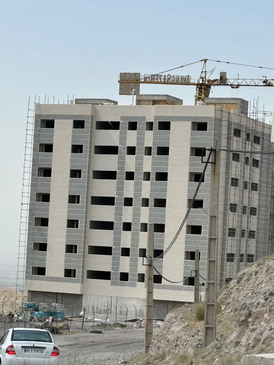 سهند اپارتمان نیلوفر ۳ اونگ سازه مسکن