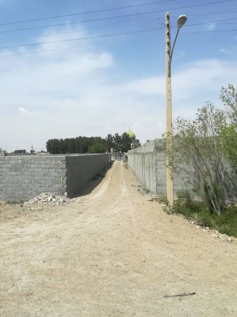 800متر زمین مناسب باغ و کارگاه