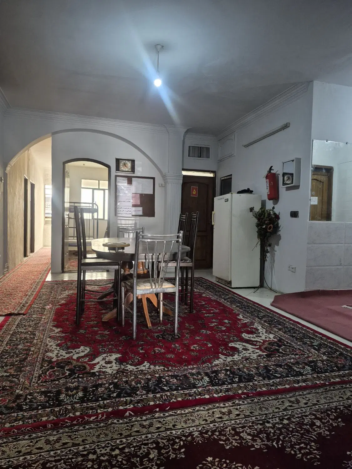 خوابگاه دانشجویی پسرانه آیندگان