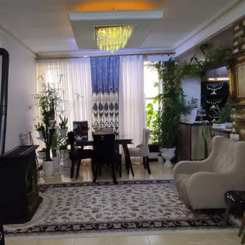 ۶۵ متر واحد رو به خیایان مناسب سرمایه گذاری