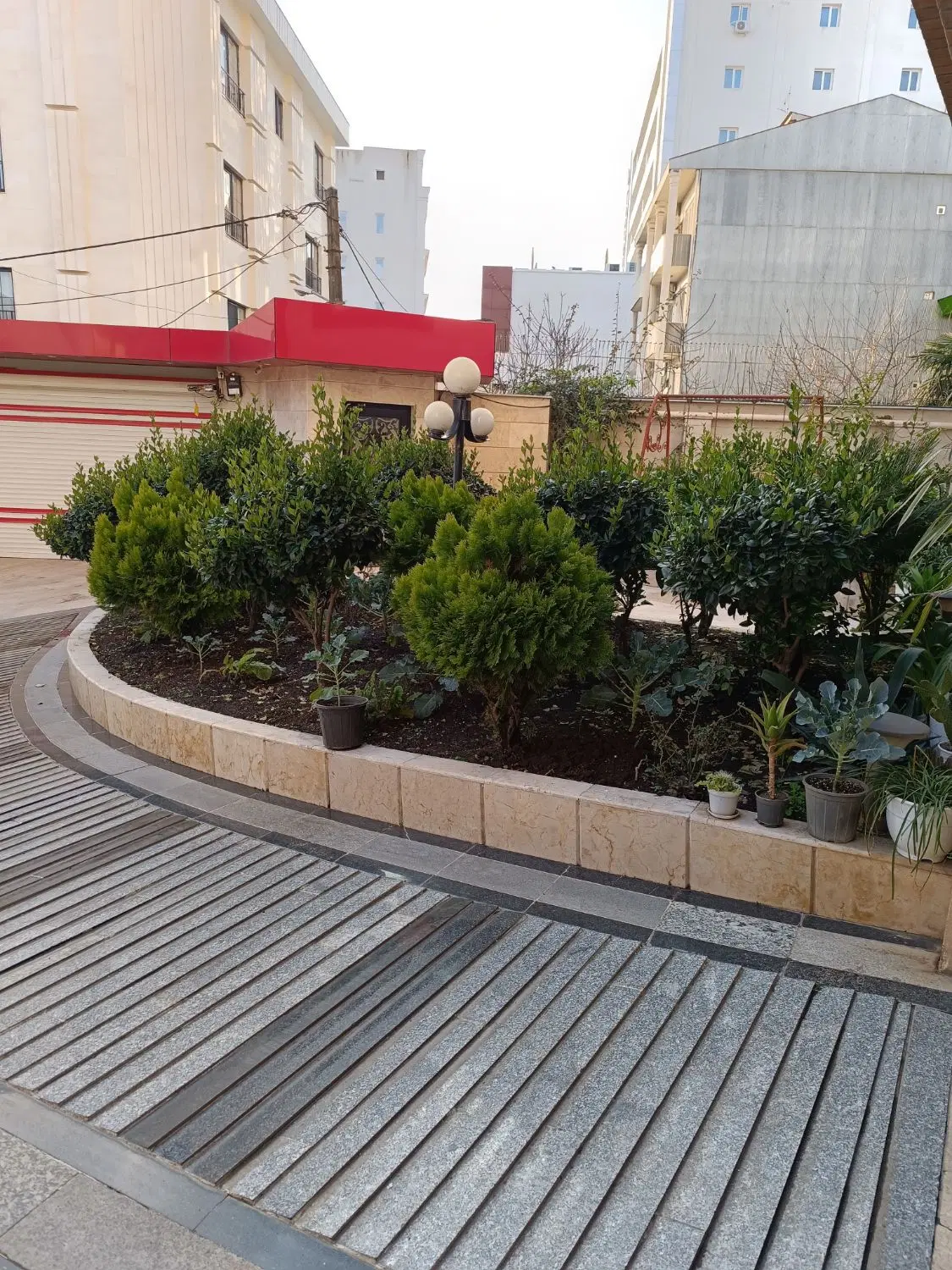 مجهزترین واحد سه خوابه خیابان تختی روبروی گلسار