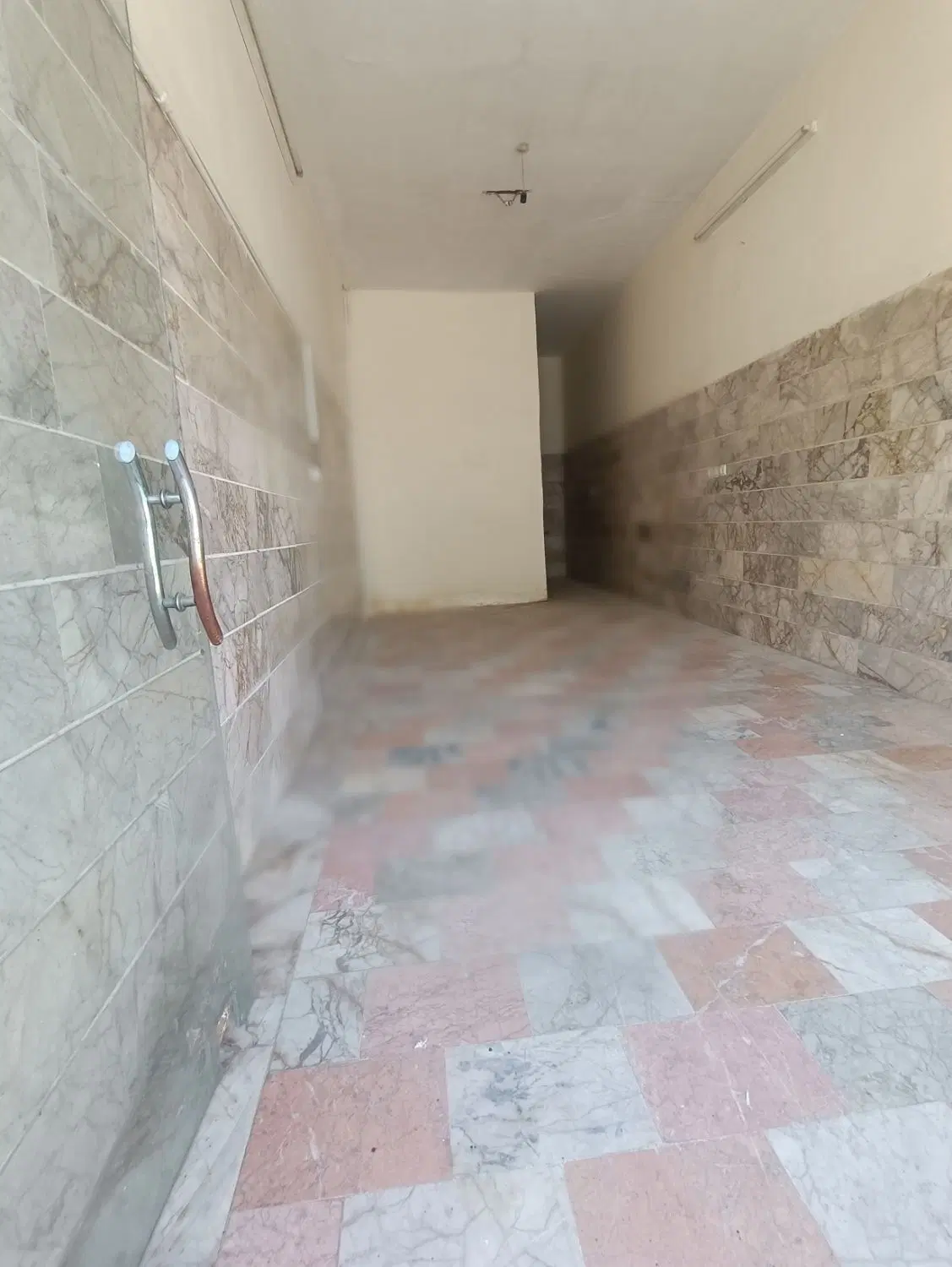 اجاره یک واحد مغازه به همراه زیر زمین