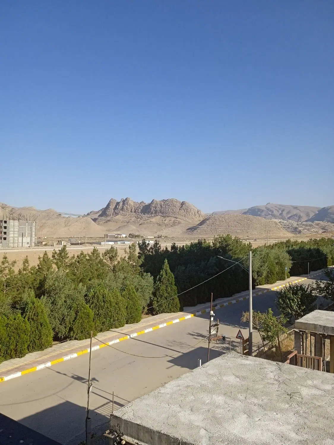 50متر زمین تجاری بر جاده مارکده