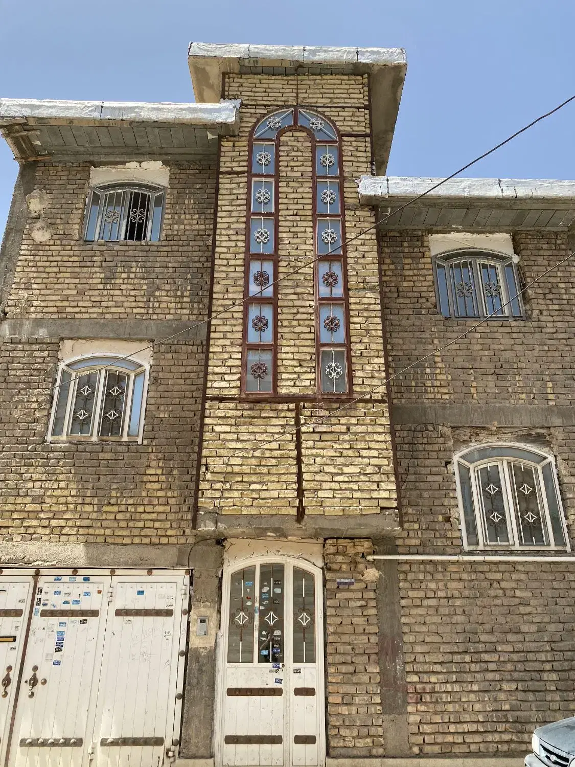 فروش منزل مسکونی گویم