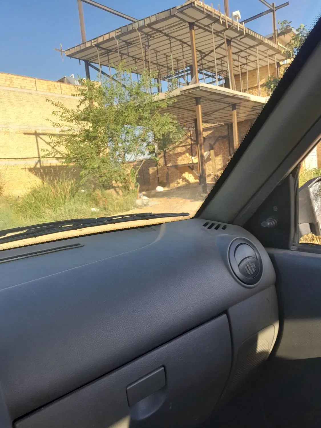 زمین در تاناکورا