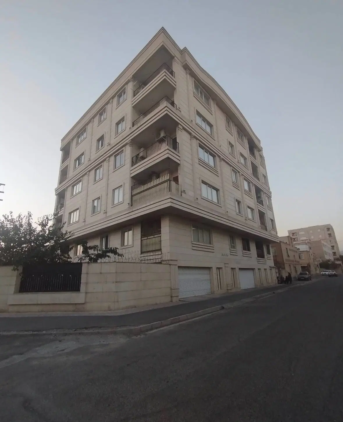 ویلایی ۴۰۰ متر