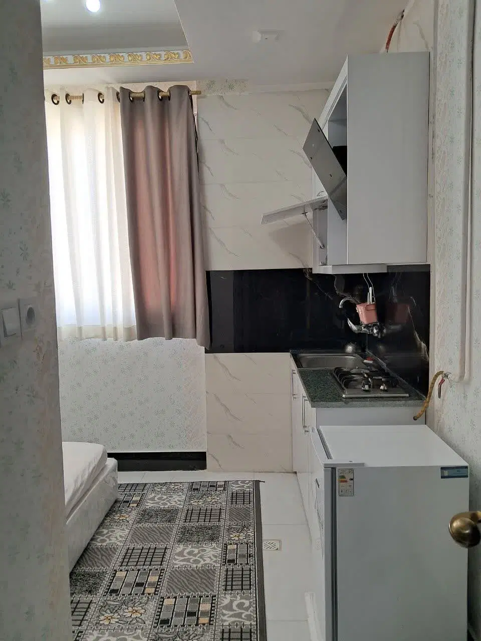 سوئیت و آپارتمان طبرسی ۲  نوساز مناسب مشکل پسندان