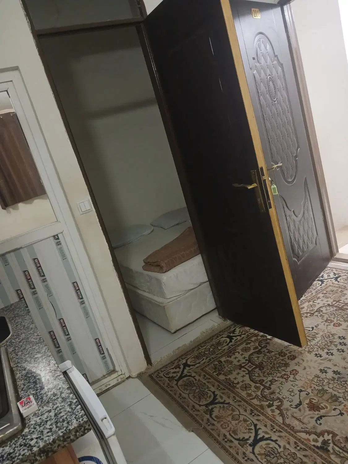 سویت نزدیک حرم مطهر فاصله تاحرم یک دقیقه