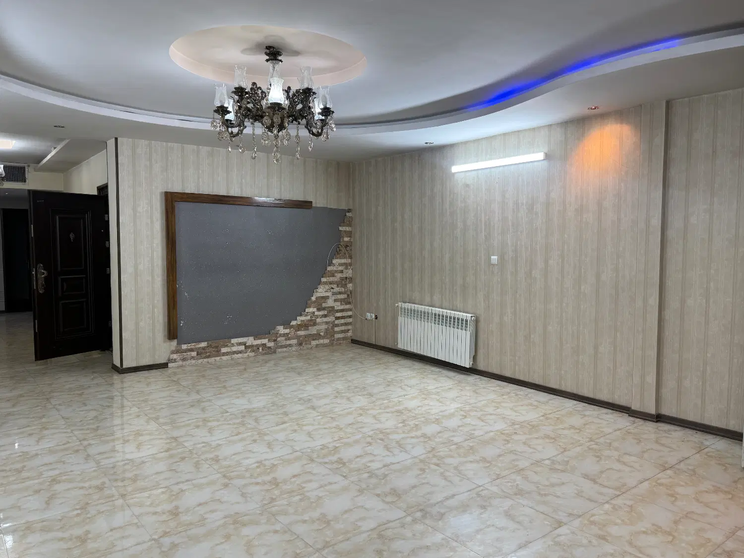 آپارتمان شریعتی ۷۰ خیابان نرگس