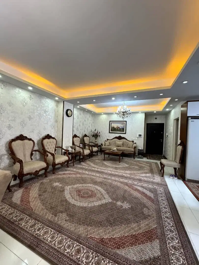 70 متر فول امکانات روبه نما