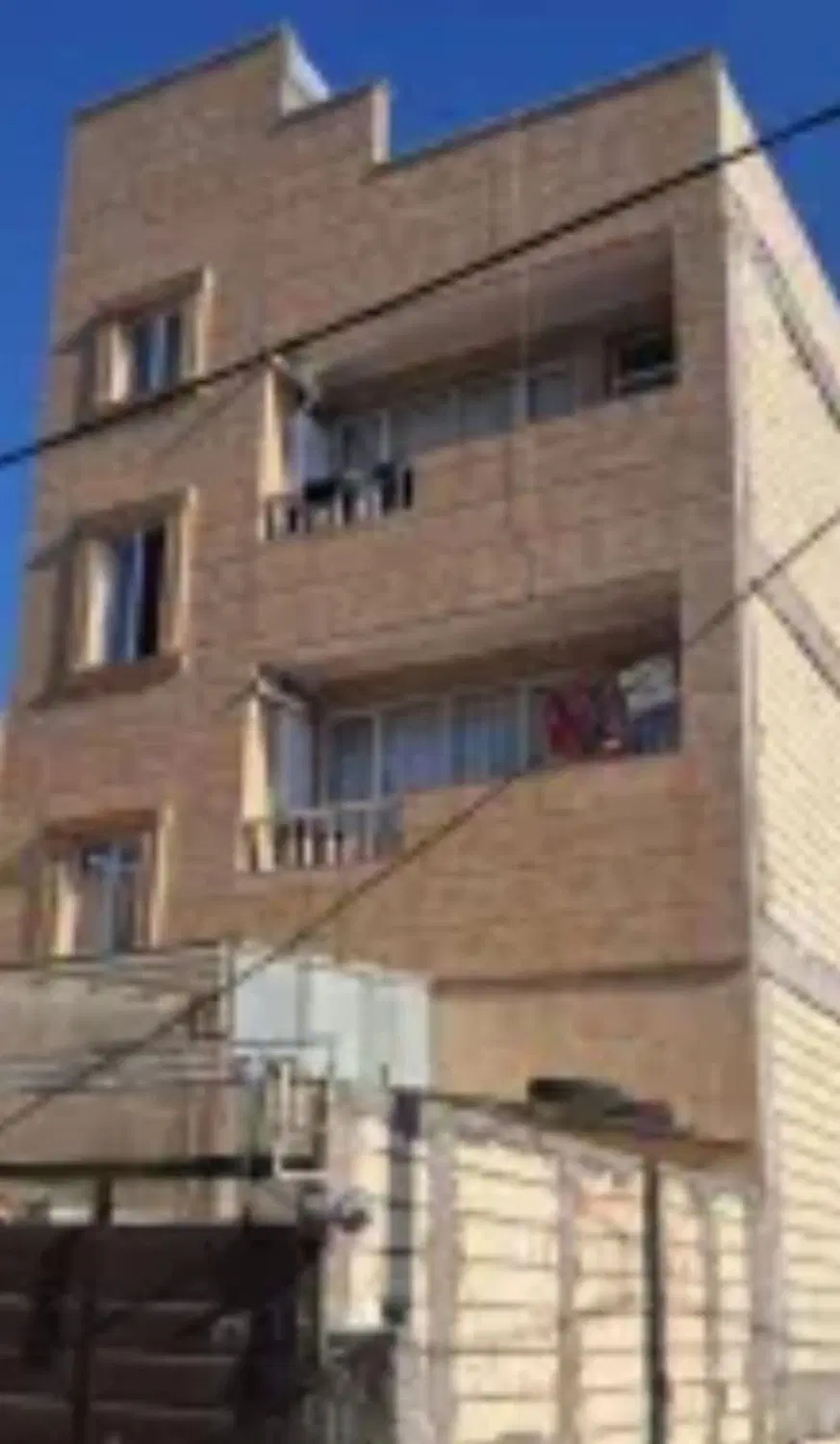یک دستگاه آپارتمان مهدیس ، جانبازان