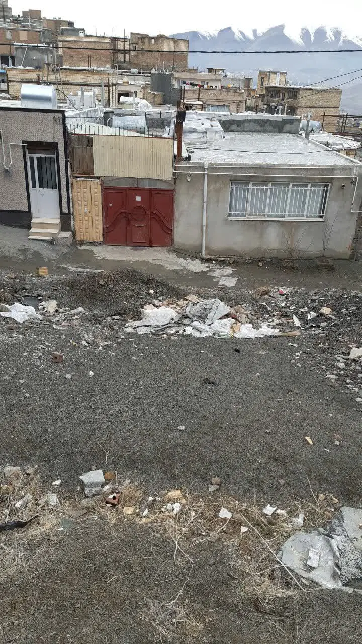 زمین ۱۰۰ متری در شهرک بهارستان ( آساوله)