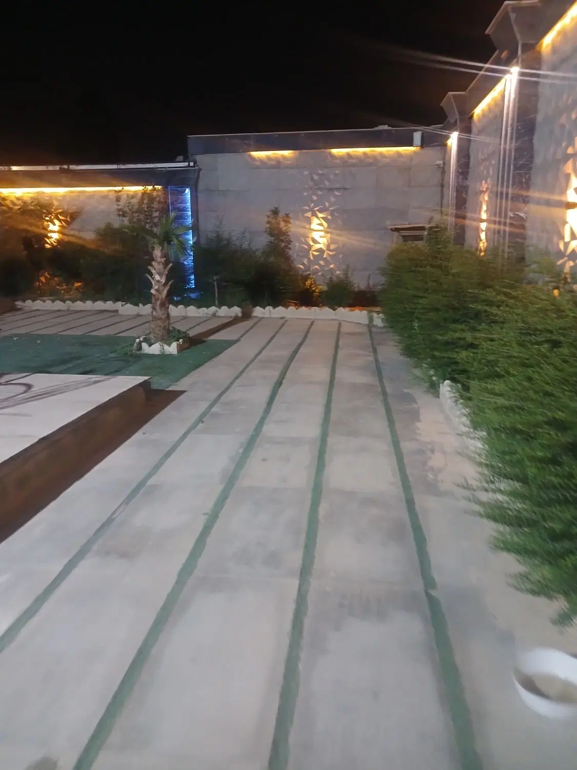 اجاره باغ ویلا مدرن  استخر آب گرم