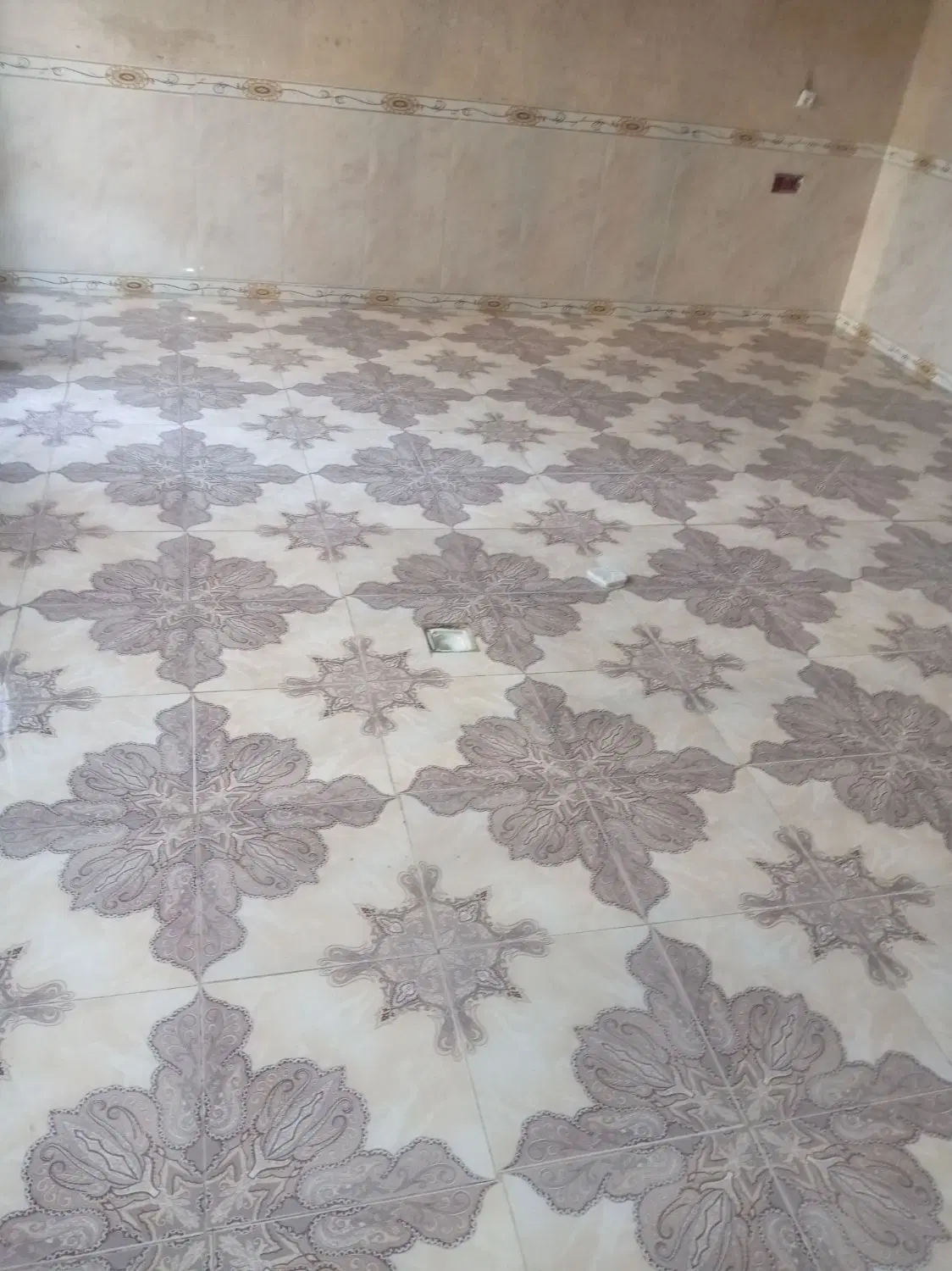 خانه 85 متری شهید عسکری کرمانشاه
