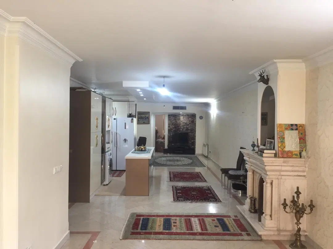 هم خانه