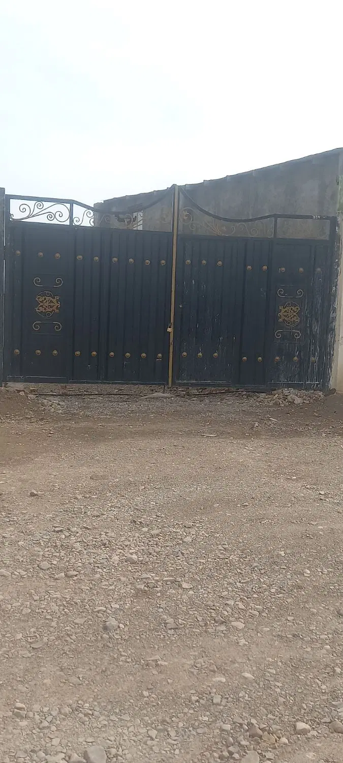 زمین به متراژ ۱۱۰۰متر