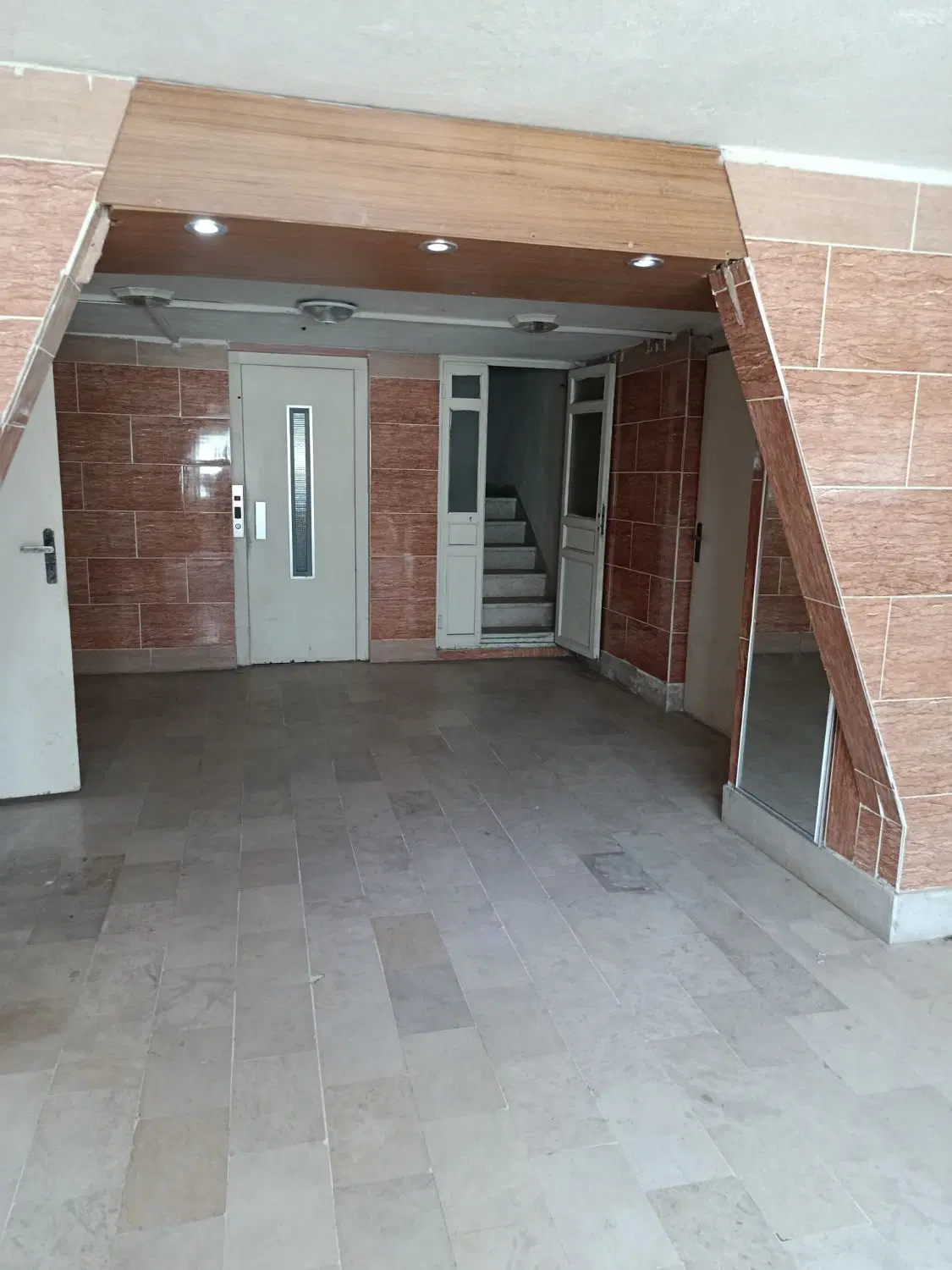 آپارتمان 95متری کارشناسان فاز3
