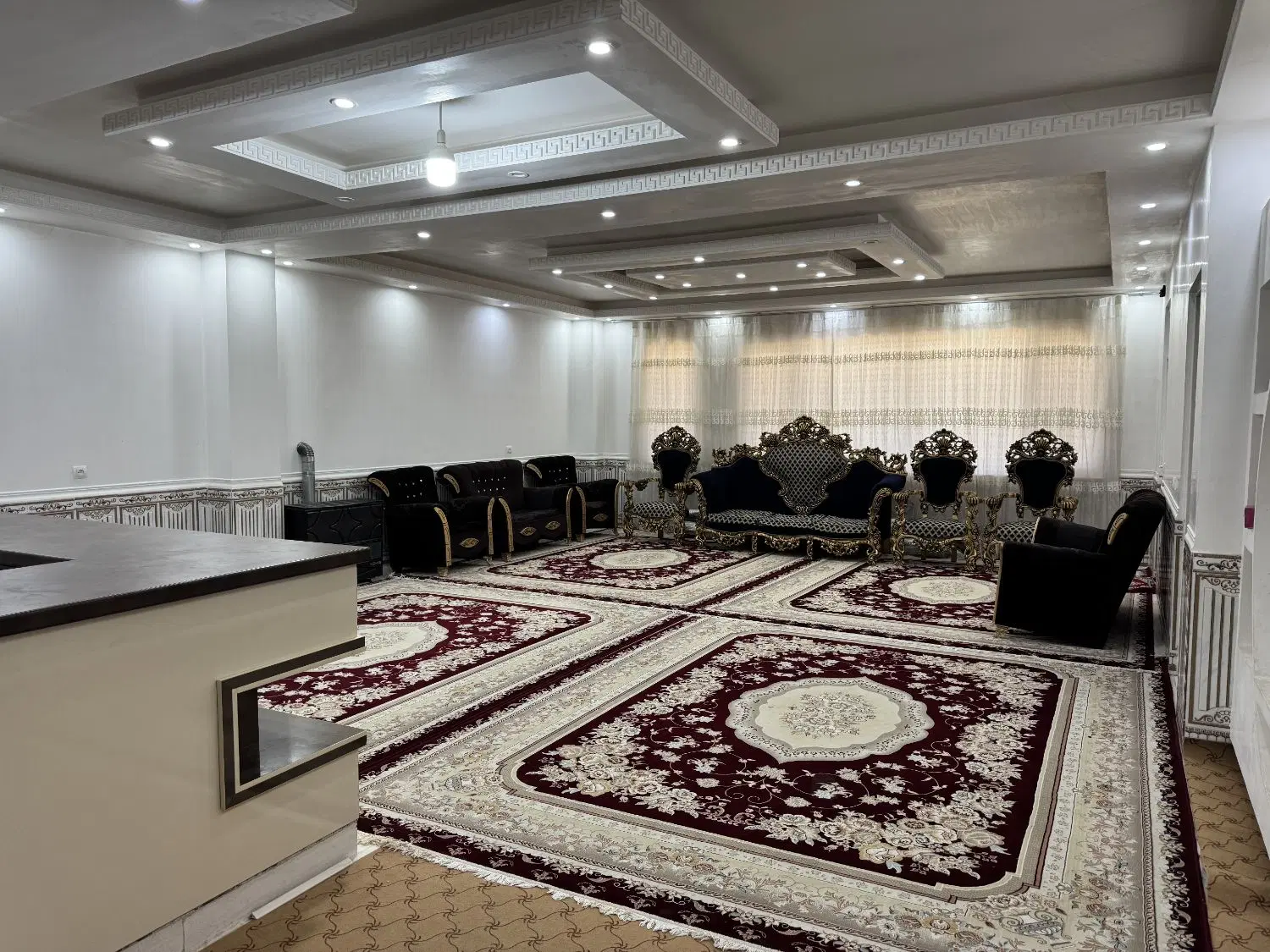 سوئیت پارکینگ دار