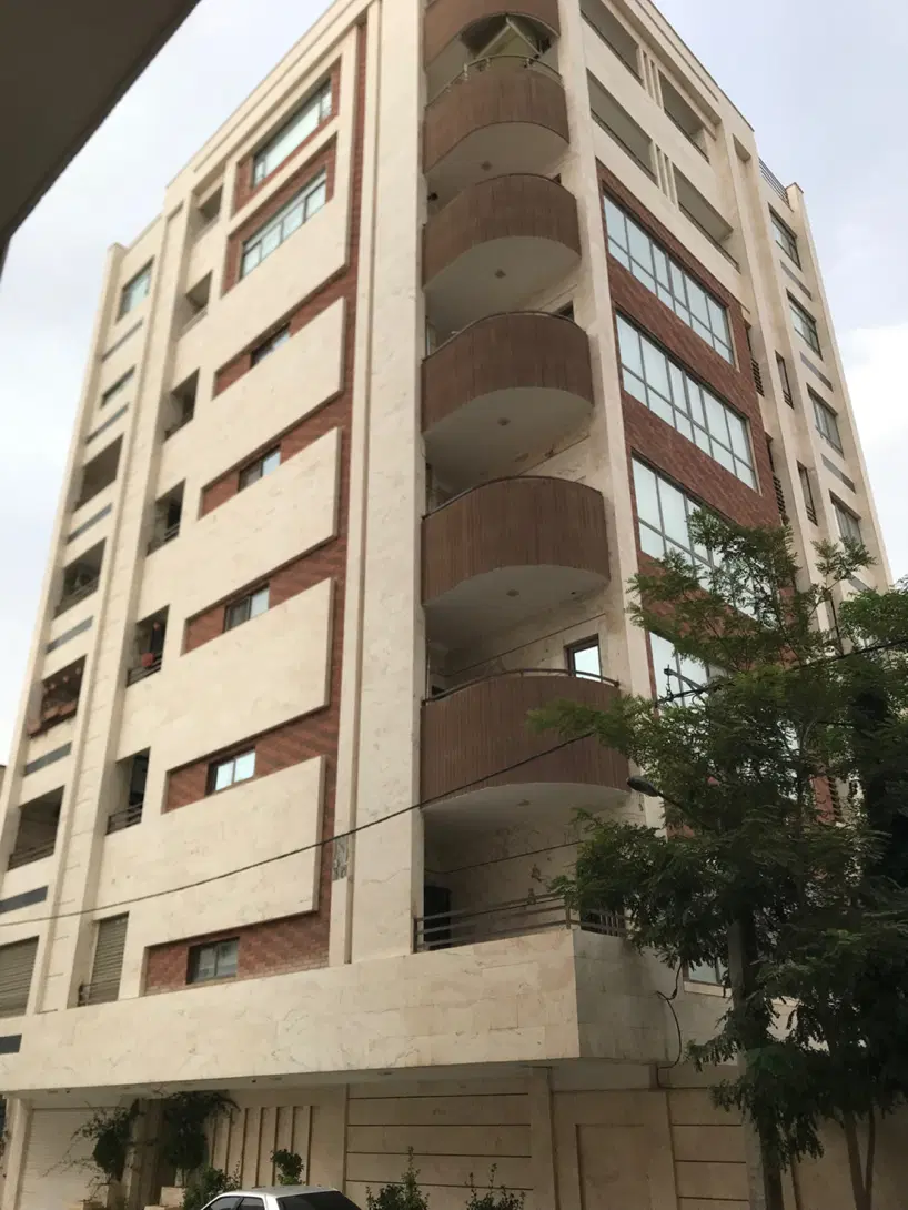اپارتمان هوشنگ مرادی