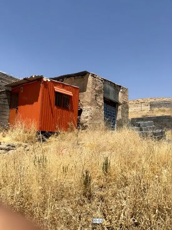 فروش گاوداری در روستای پیر یونس سقز