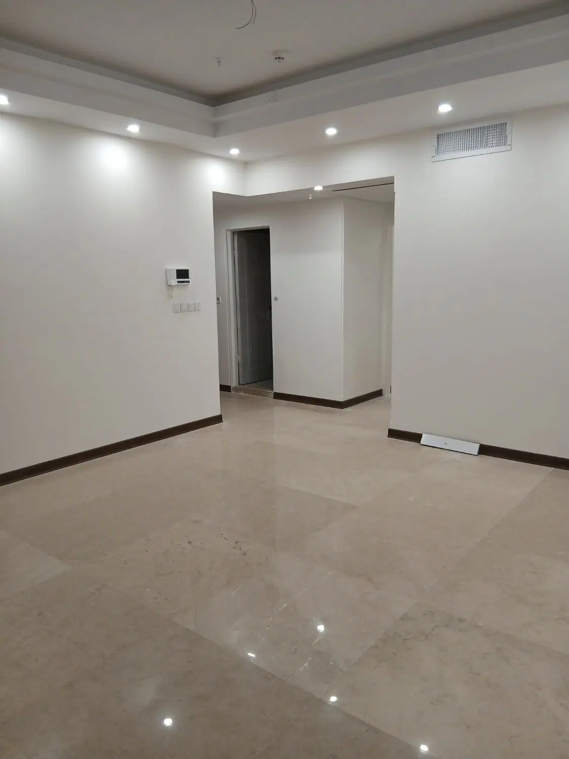 فروش آپارتمان_ ۸۰ متر۲خواب_ فول امکانات _حکیمیه