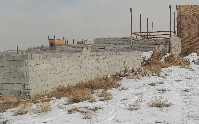 زمین ۲۰۰ متری دو کله سردرود