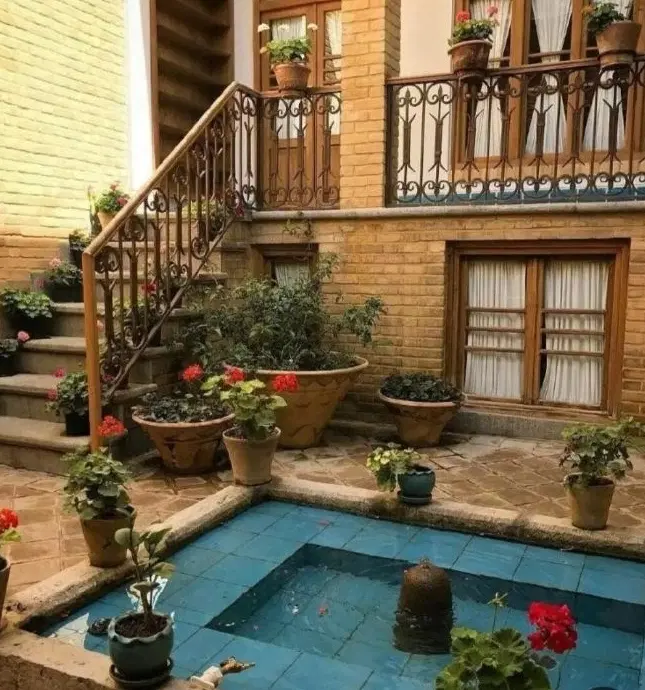 مصلی نژاد باغ عفیف آباد زمین ۲۱۵متری