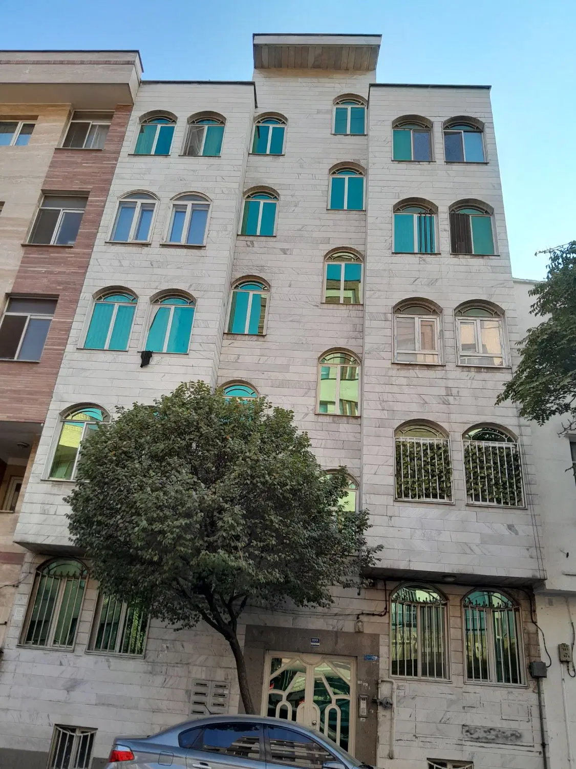 میدان سپاه ۸۰ متر دوخواب