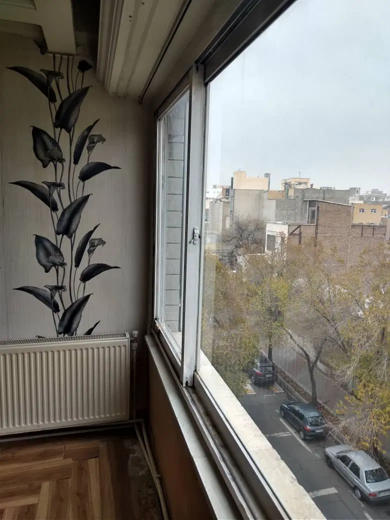 آپارتمان ۱۵۸ متری در بر خیابان باغشمال