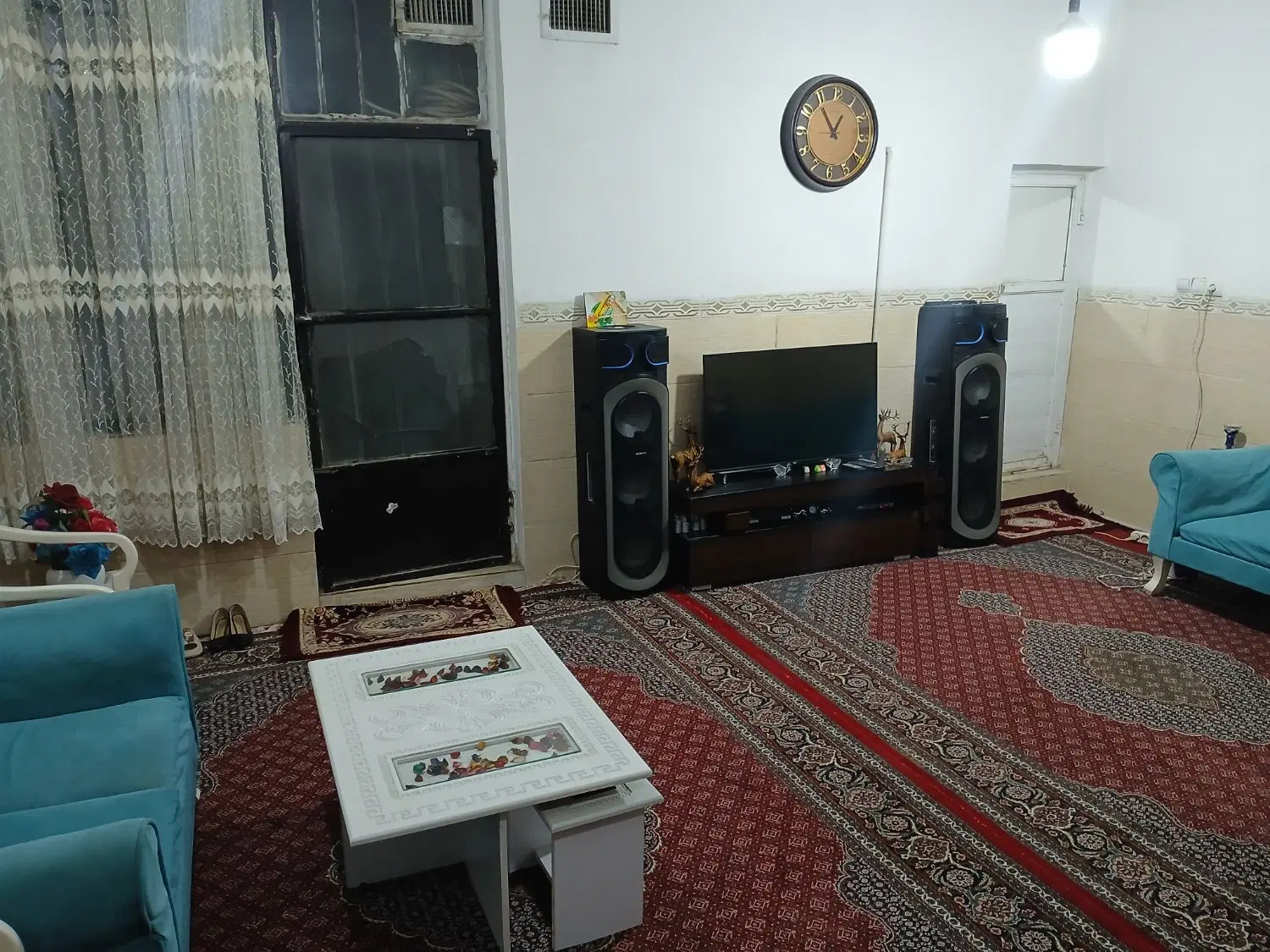 خانه ویلایی پشت قواره