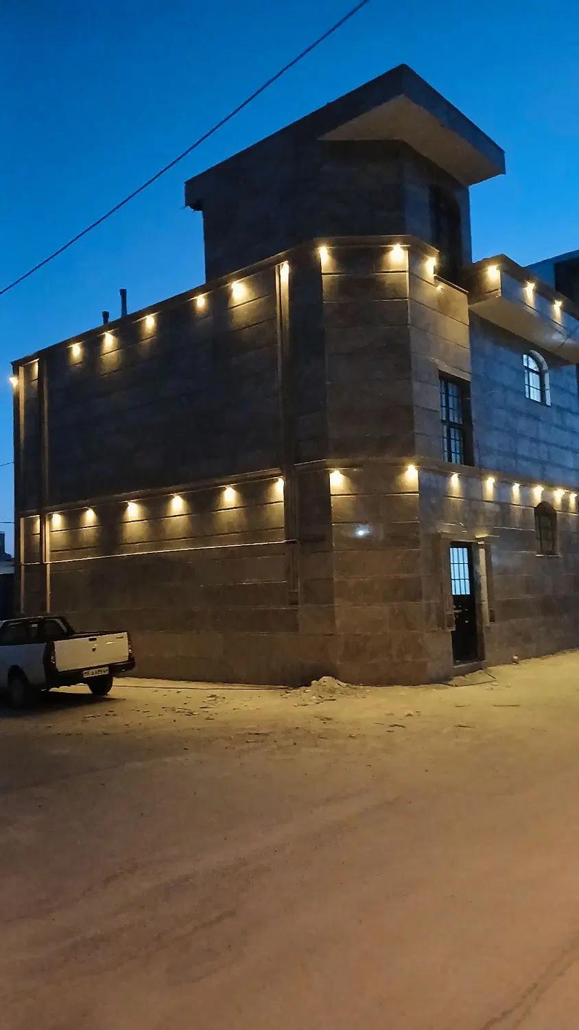 طبقه بالا قلعه نو کوچه ۴۱