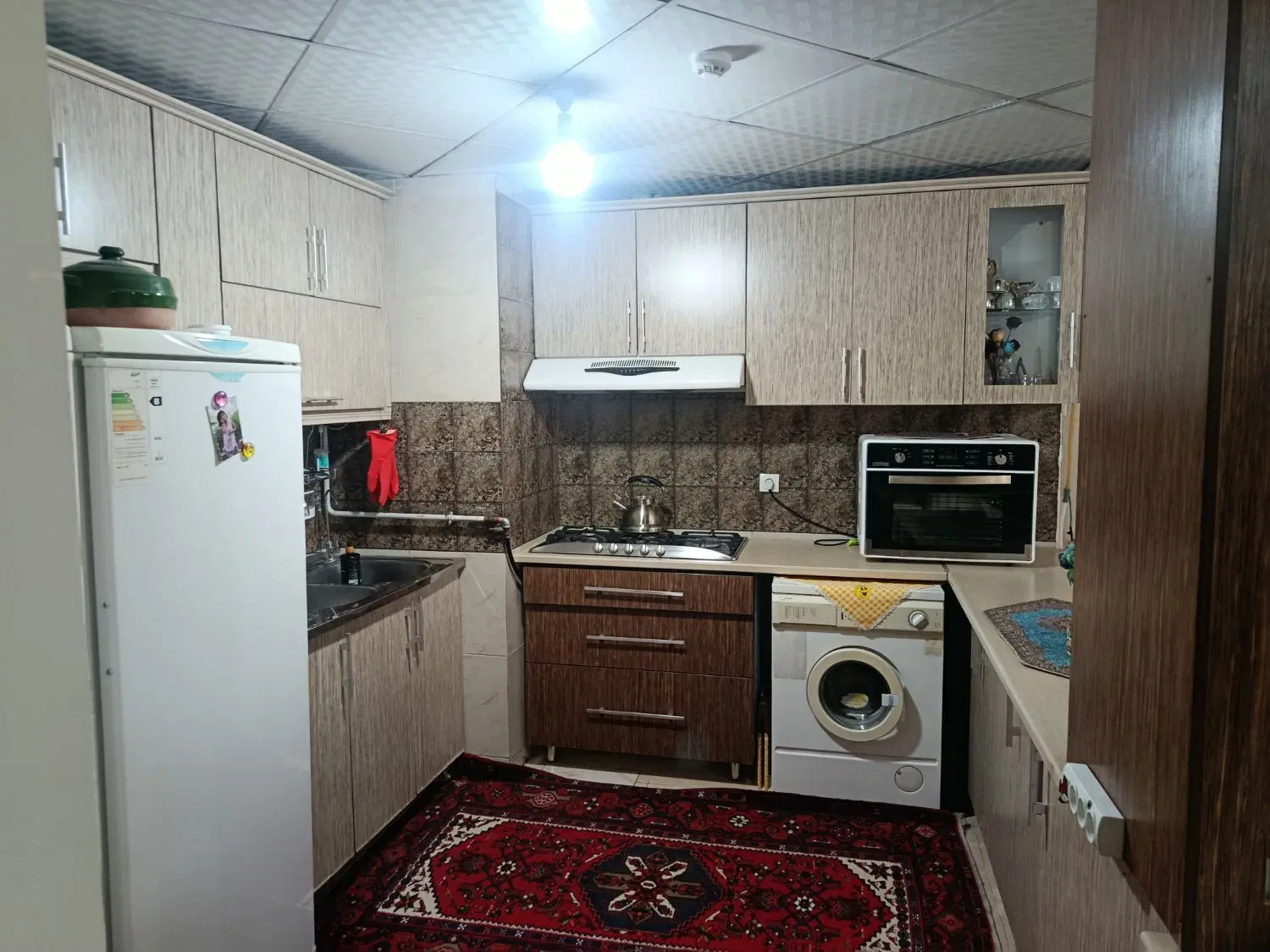 واحددوخواب شیک_۸۵متر_مجتمع ۲بلوکه آبی پونک