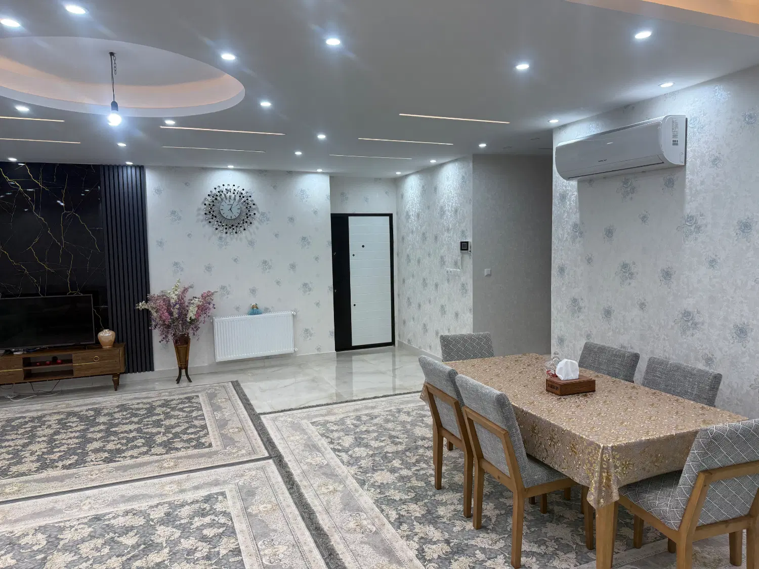 آپارتمان نوساز ۱۶۰ متری