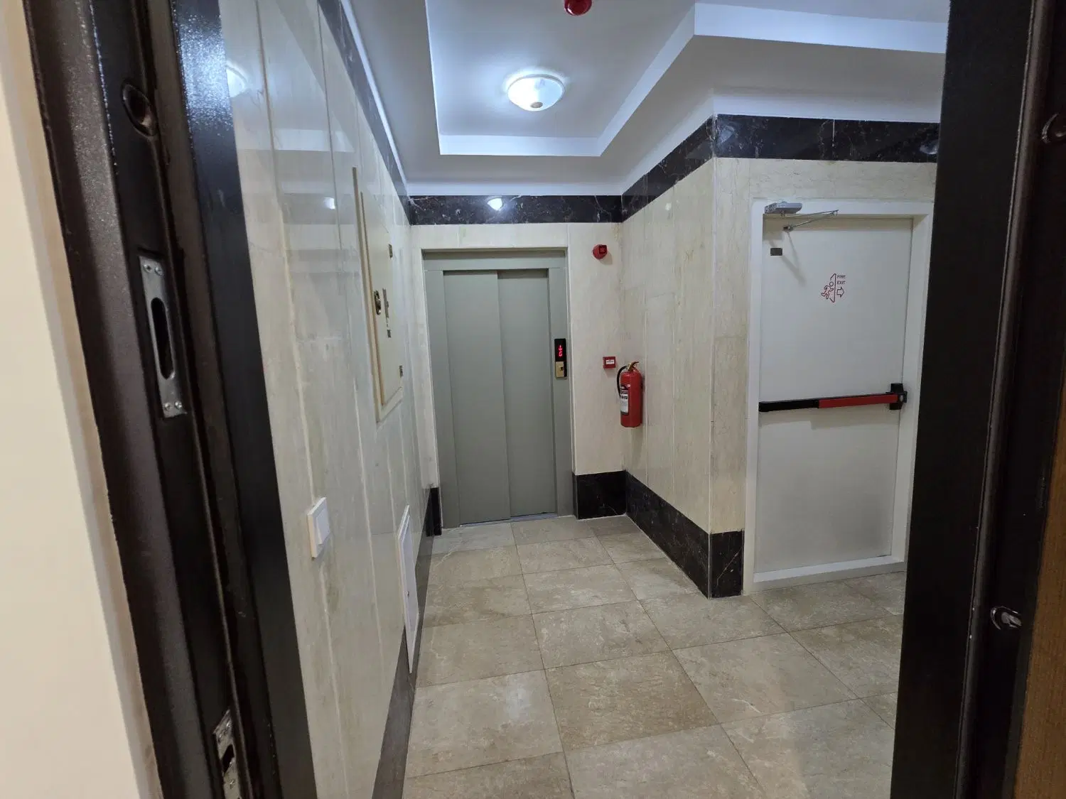 رهن کامل ۱۱۰ متری نوساز دوخواب